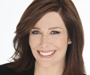 Stacy Kaiser's Headshot