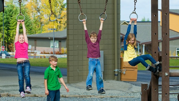 Kids playing at recess