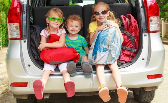 8 secrets to a happy family roadtrip!