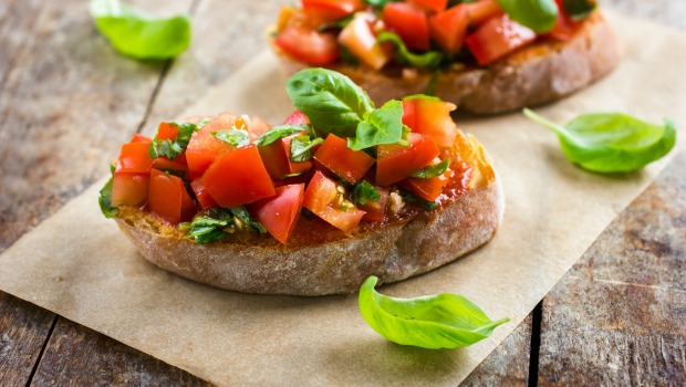 Bruschetta With Tomato and Basil